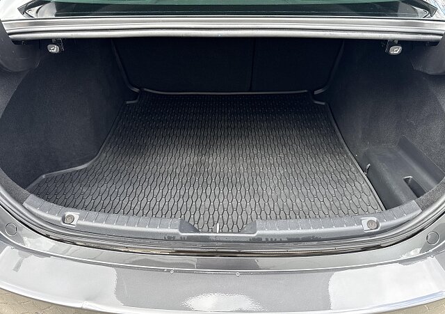 Mazda 3 - Kolor Machine Gray, zdjęcie 23