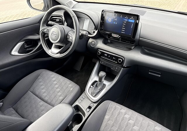 Mazda 2 - Kolor Lead Grey, zdjęcie 21