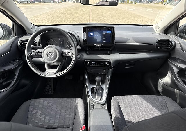Mazda 2 - Kolor Lead Grey, zdjęcie 18