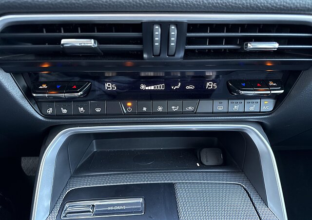 Mazda CX-60 - Kolor Rhodium White, zdjęcie 13