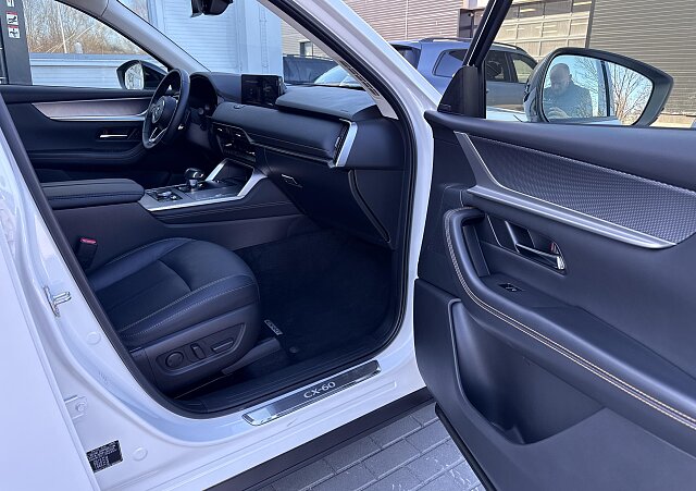 Mazda CX-60 - Kolor Rhodium White, zdjęcie 23