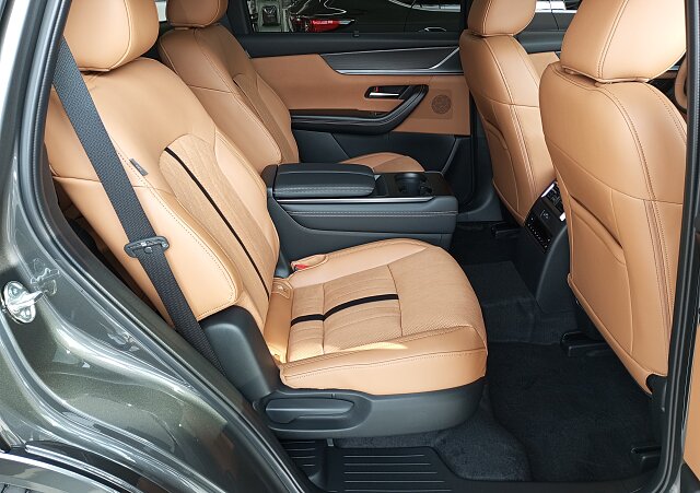 Mazda CX-80 - Kolor Machine Gray, zdjęcie 13