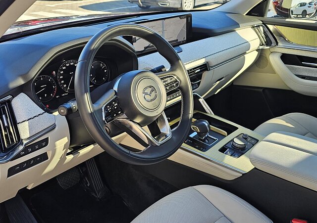 Mazda CX-80 - Kolor Artisan Red, zdjęcie 13