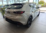 Mazda 3 - Kolor Ceramic Metalic, zdjęcie 4