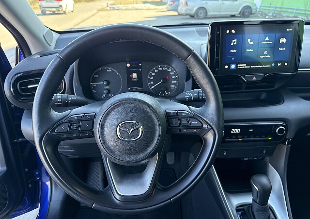 Mazda 2 - Kolor Blue Glass, zdjęcie 8