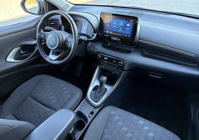 Mazda 2 - Kolor Blue Glass, zdjęcie 21