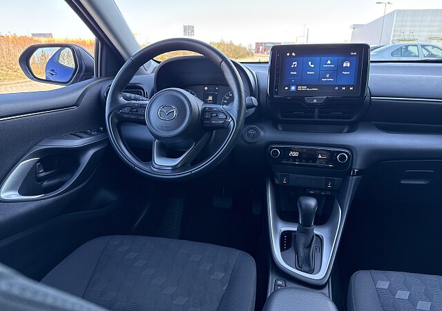 Mazda 2 - Kolor Blue Glass, zdjęcie 20