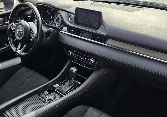 Mazda 6 - Kolor Snowflake White Pearl, zdjęcie 13