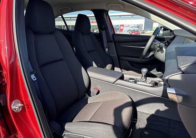 Mazda 3 - Kolor Soul Red Crystal, zdjęcie 22