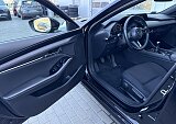 Mazda 3 - Kolor Jet Black, zdjęcie 5