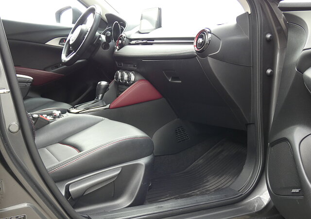 Mazda CX-3 - Kolor Machine Gray, zdjęcie 9