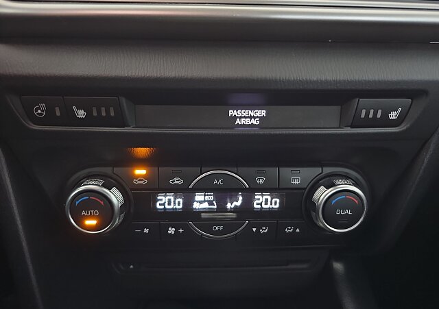 Mazda 3 - Kolor Machine Gray, zdjęcie 14