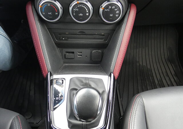 Mazda CX-3 - Kolor Machine Gray, zdjęcie 8