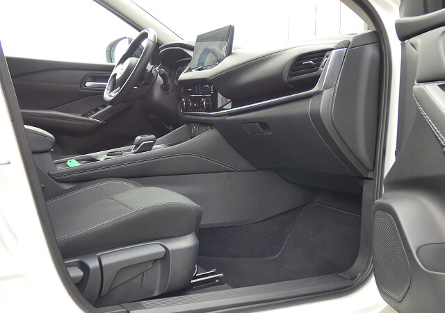 Nissan Qashqai - Kolor Biały, zdjęcie 7