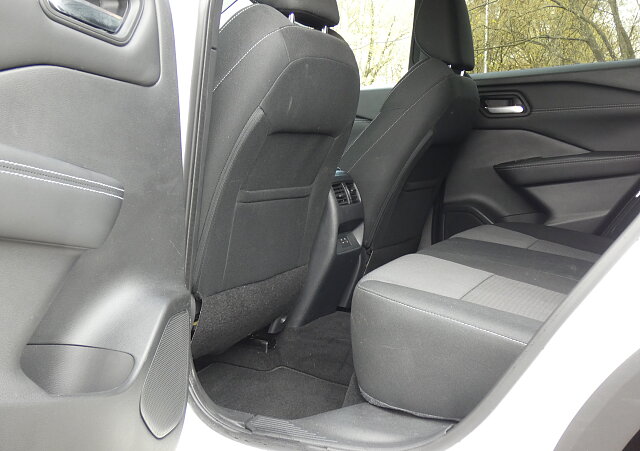 Nissan Qashqai - Kolor Biały, zdjęcie 10