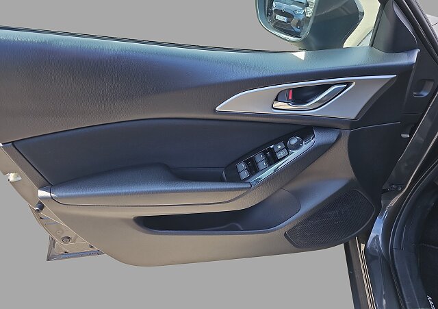 Mazda 3 - Kolor Machine Gray, zdjęcie 19