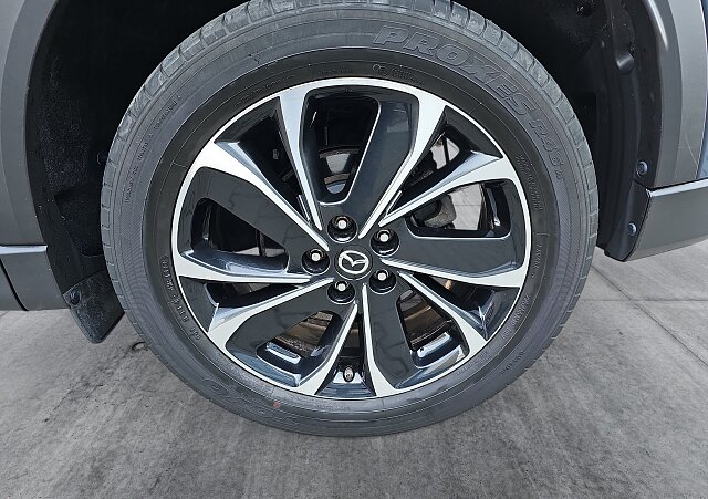 Mazda CX-5 - Kolor Polymetal Gray, zdjęcie 9