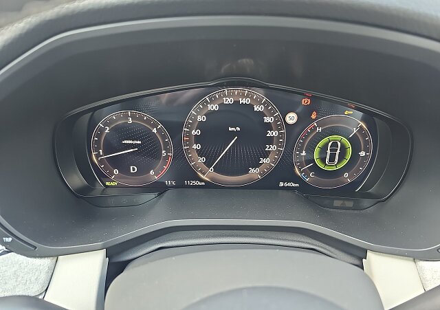 Mazda CX-80 - Kolor Artisan Red, zdjęcie 9