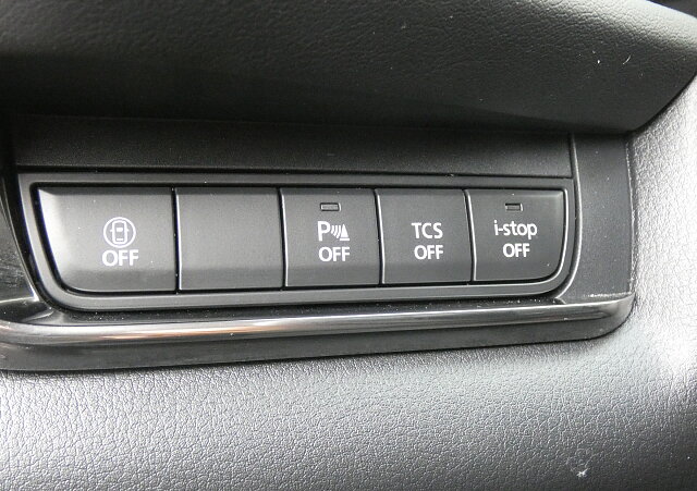 Mazda CX-30 - Kolor Soul Red, zdjęcie 11