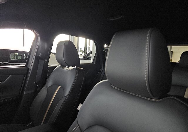 Mazda CX-60 - Kolor Machine Gray, zdjęcie 6