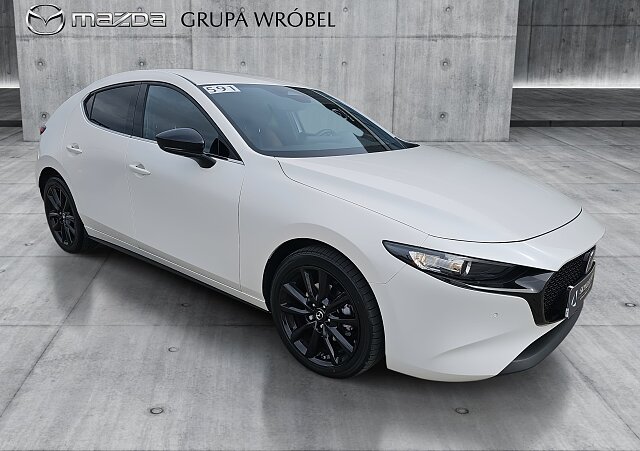 Mazda 3 - Kolor Snowflake White Pearl, zdjęcie 3