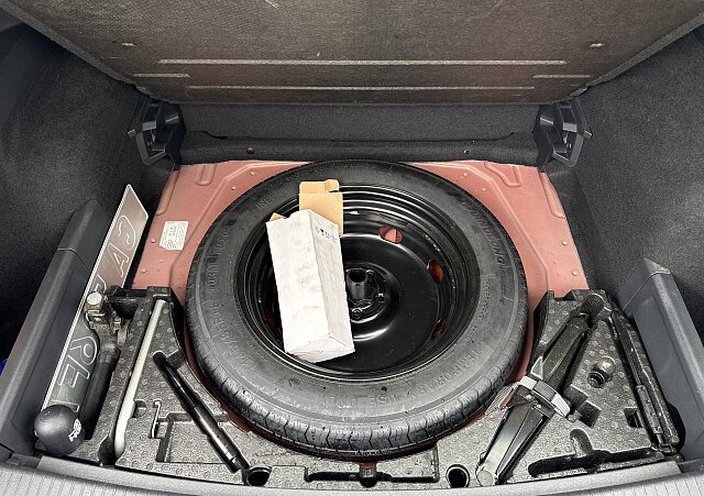 Volkswagen Tiguan Allspace - Kolor Inny kolor, zdjęcie 26