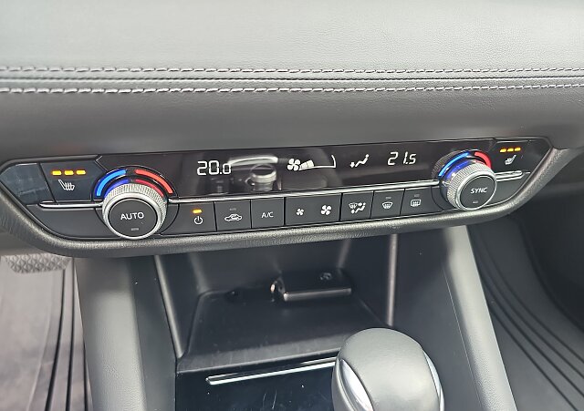 Mazda 6 - Kolor Deep Crystal Blue, zdjęcie 9