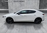 Mazda 3 - Kolor Snowflake White Pearl, zdjęcie 8