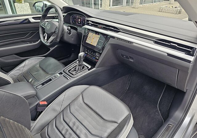 Volkswagen Arteon - Kolor Srebrny, zdjęcie 13