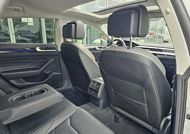 Volkswagen Arteon - Kolor Srebrny, zdjęcie 16