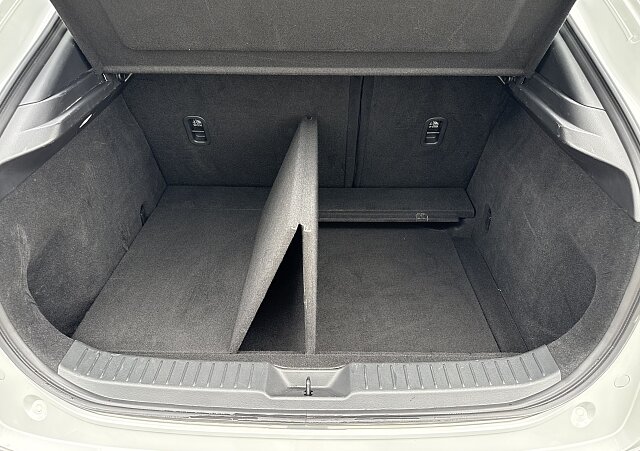 Mazda CX-30 - Kolor Ceramic Metalic, zdjęcie 23