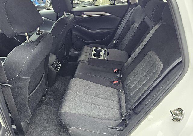 Mazda 6 - Kolor Snowflake White Pearl, zdjęcie 13