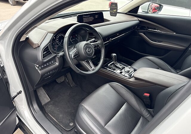 Mazda CX-30 - Kolor Ceramic Metalic, zdjęcie 6