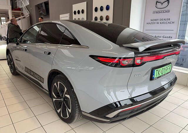 Mazda 6e - Kolor Aero Grey, zdjęcie 12