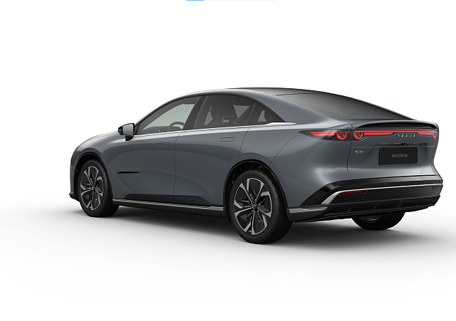 Mazda 6e - Kolor Polymetal Gray, zdjęcie 9