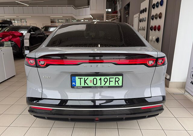 Mazda 6e - Kolor Aero Grey, zdjęcie 2