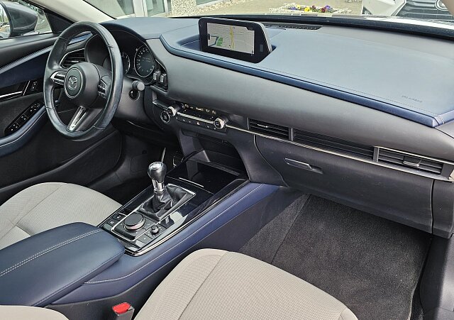 Mazda CX-30 - Kolor Machine Gray, zdjęcie 9