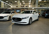 Mazda 3 - Kolor Snowflake White Pearl, zdjęcie 1