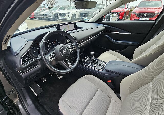 Mazda CX-30 - Kolor Machine Gray, zdjęcie 13