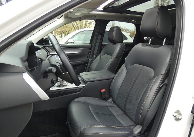 Mazda CX-60 - Kolor Rhodium White, zdjęcie 12