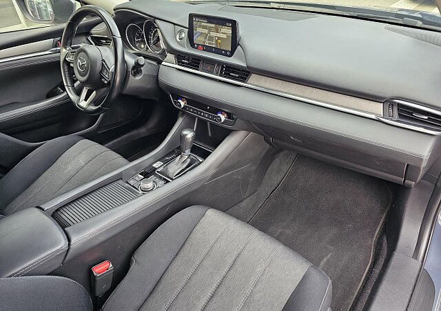 Mazda 6 - Kolor Polymetal Gray, zdjęcie 10