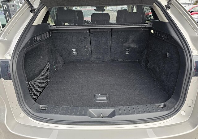 Mazda CX-60 - Kolor Platinum Quartz, zdjęcie 8