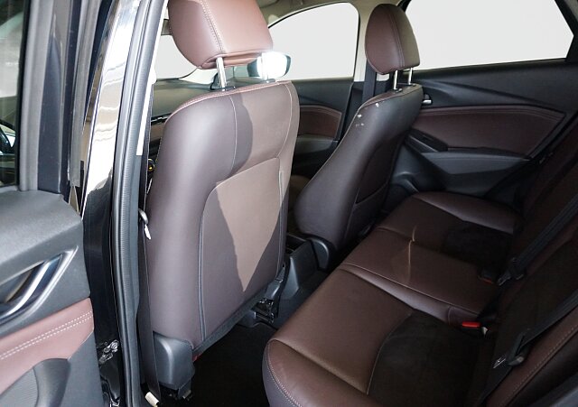 Mazda CX-3 - Kolor Jet Black, zdjęcie 8