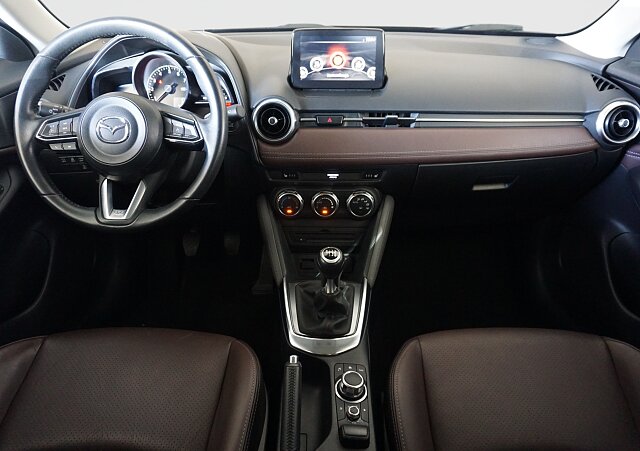 Mazda CX-3 - Kolor Jet Black, zdjęcie 9