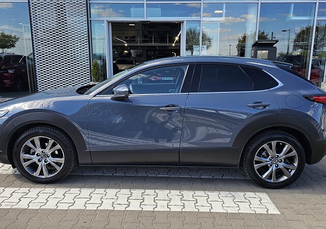 Mazda CX-30 - Kolor Polymetal Gray, zdjęcie 4