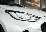 Mazda 2 Hybrid - Kolor Northern White Pearl, zdjęcie 4