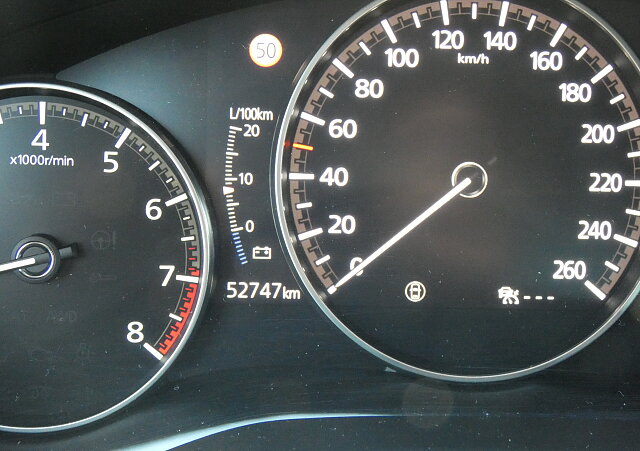 Mazda 3 - Kolor Machine Gray, zdjęcie 10