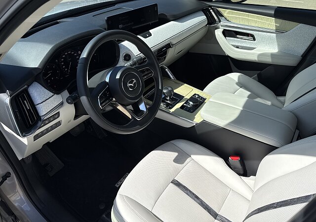 Mazda CX-80 - Kolor Platinum Quartz, zdjęcie 6