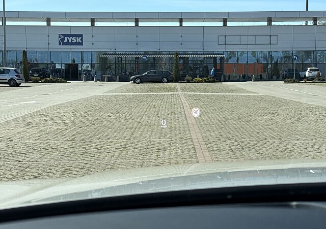 Mazda CX-80 - Kolor Platinum Quartz, zdjęcie 16