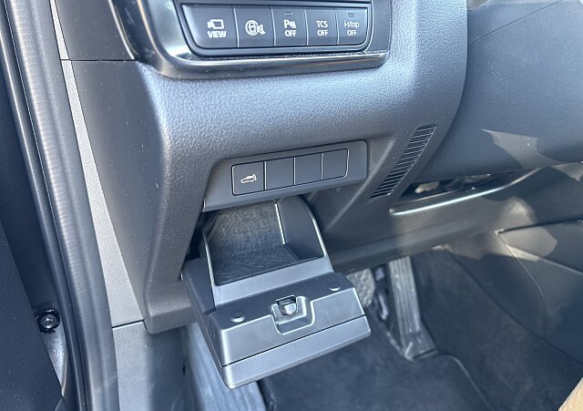 Mazda CX-30 - Kolor Machine Gray, zdjęcie 29